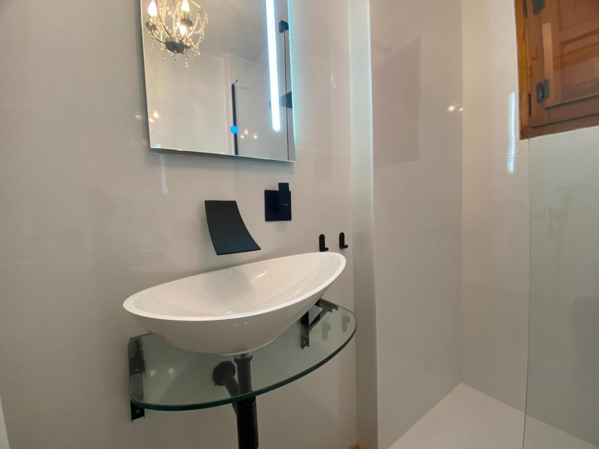 El Patio De San Pablo - Apartamento De Lujo En El Centro Con Parking Gratis Salamanca Exteriör bild